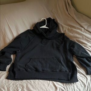 American Eagle Outfitters Navy Hoodie Sweater